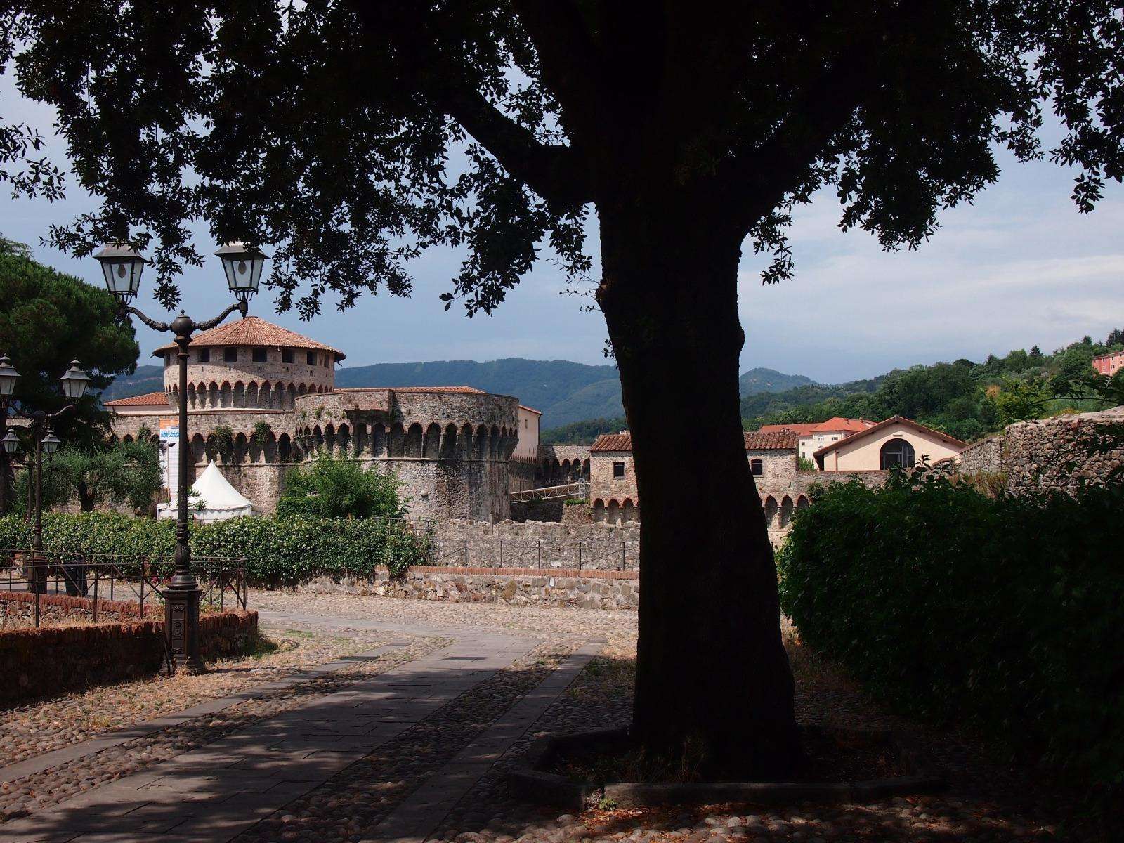 Colagem de mídia