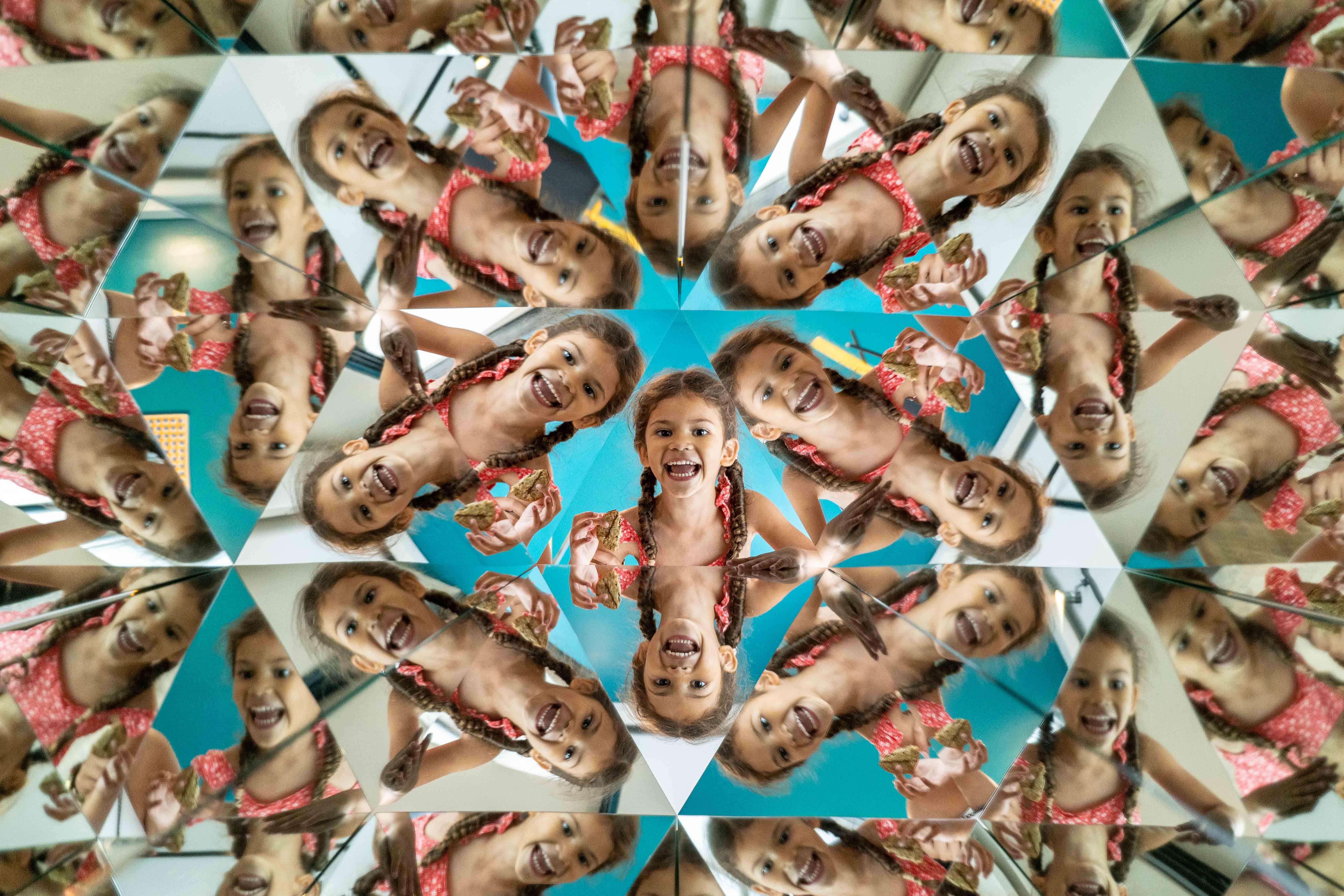 Colagem de mídia