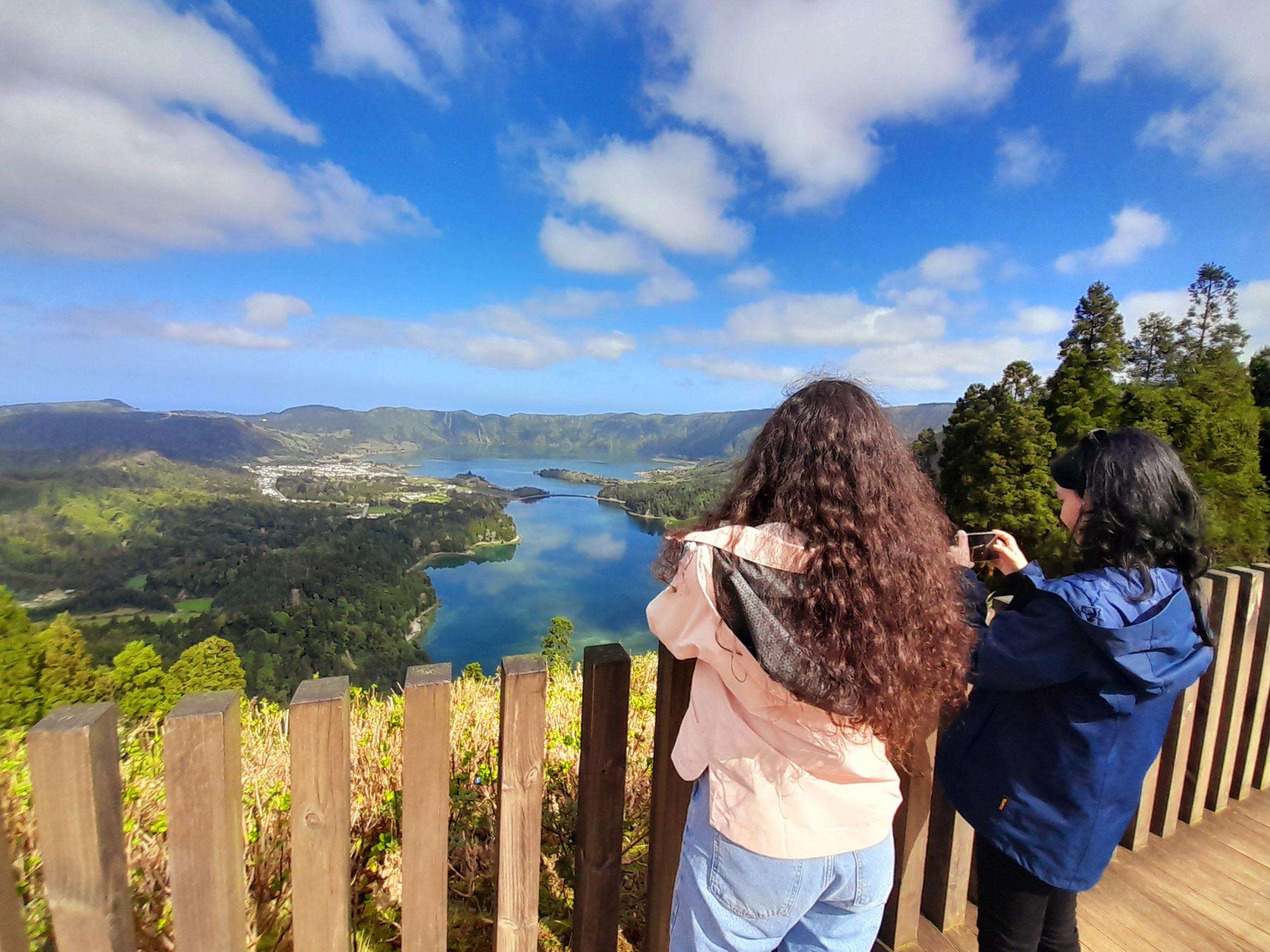 Colagem de mídia