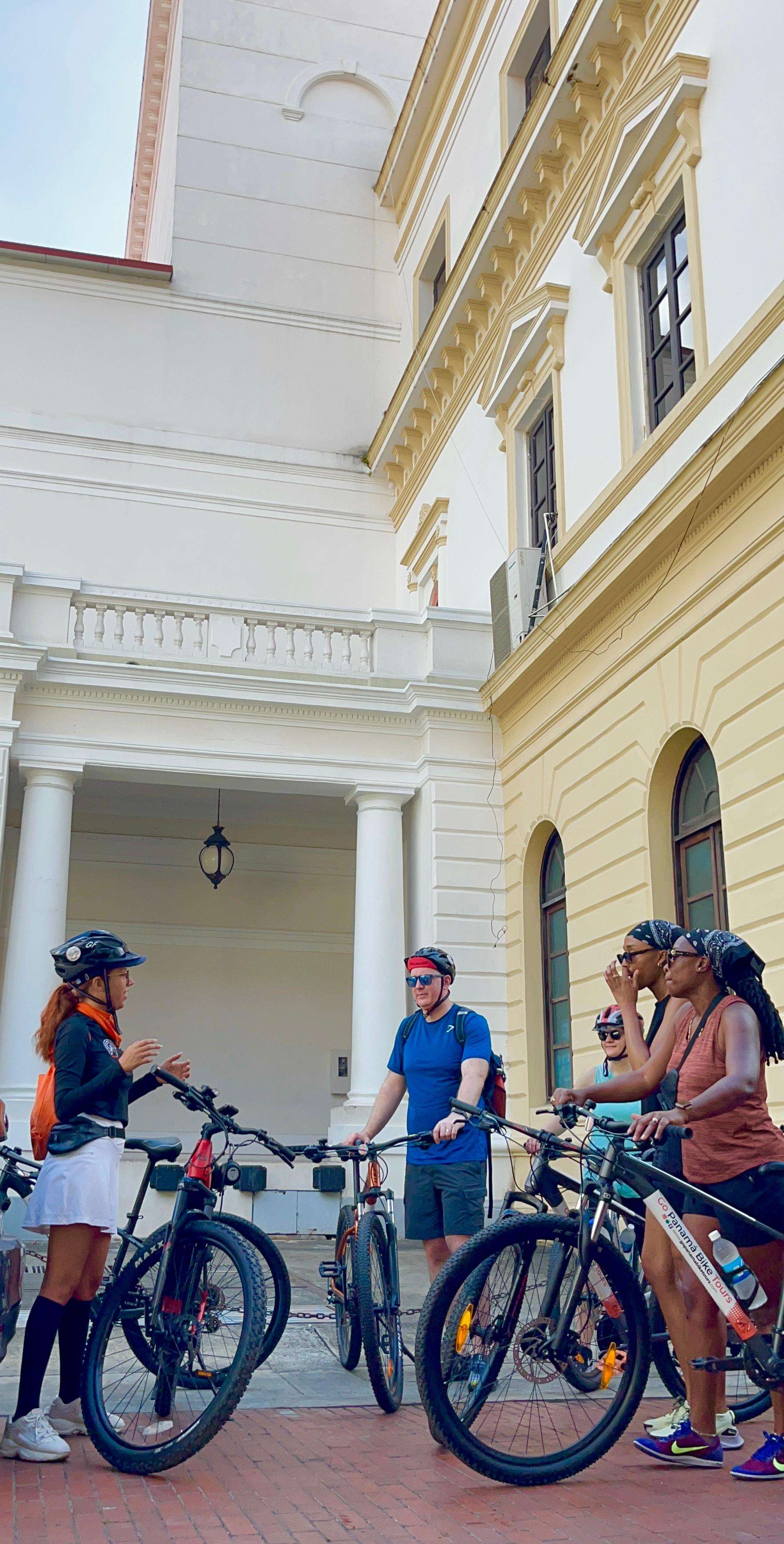Colagem de mídia