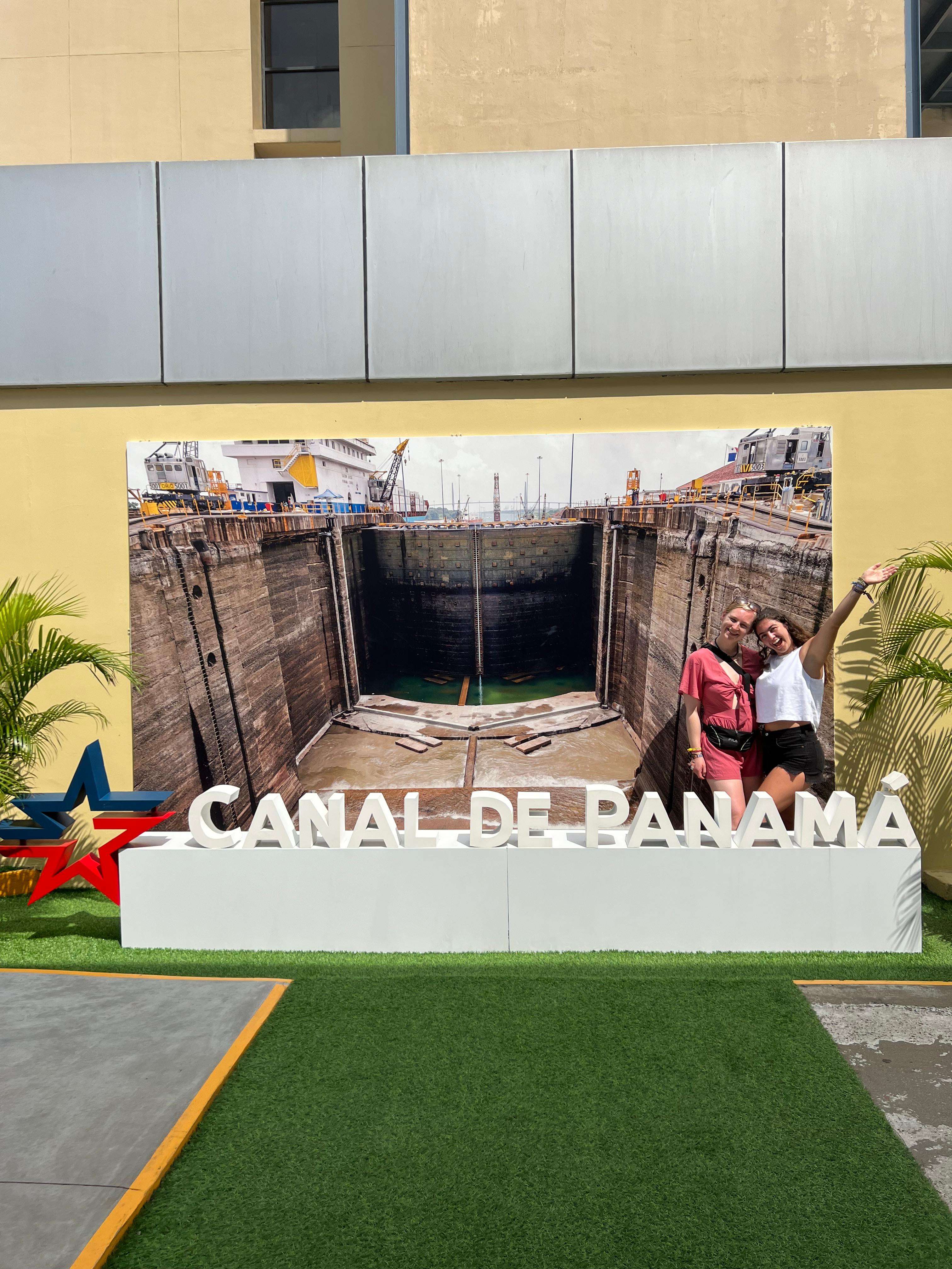 Colagem de mídia