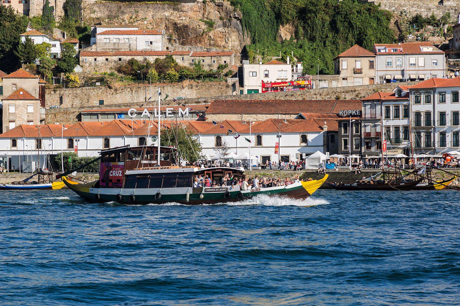 Colagem de mídia