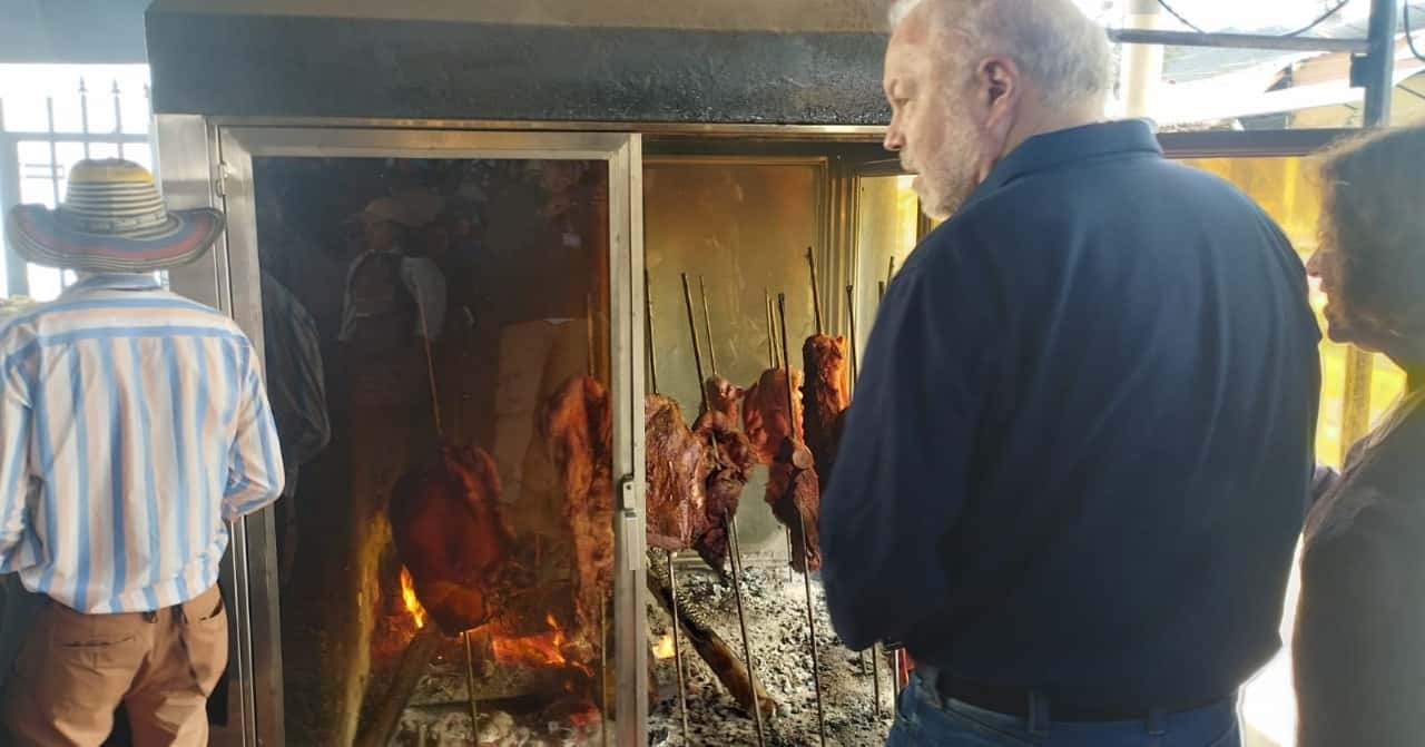 Colagem de mídia