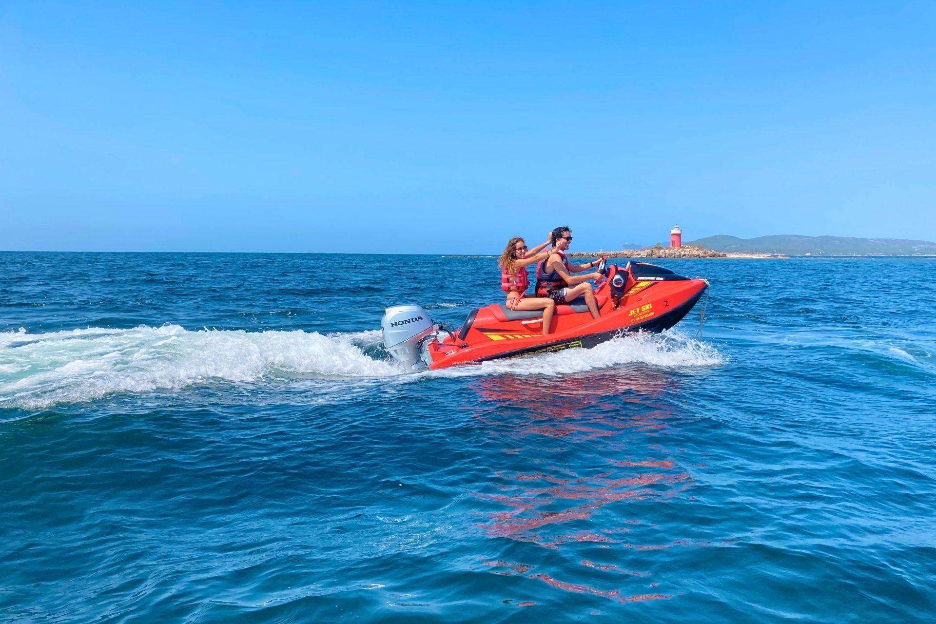 Alghero: jet ski tour in this destination
