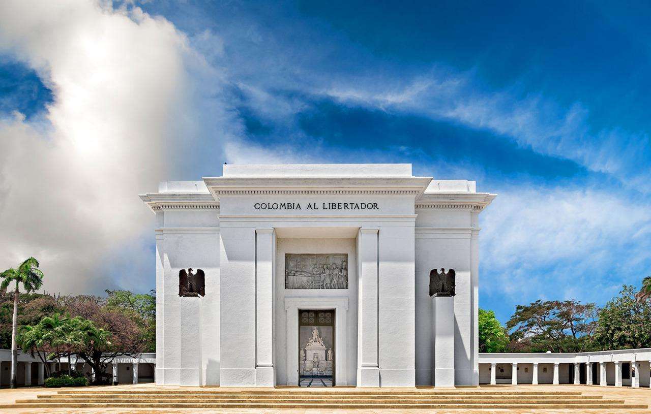 Colagem de mídia