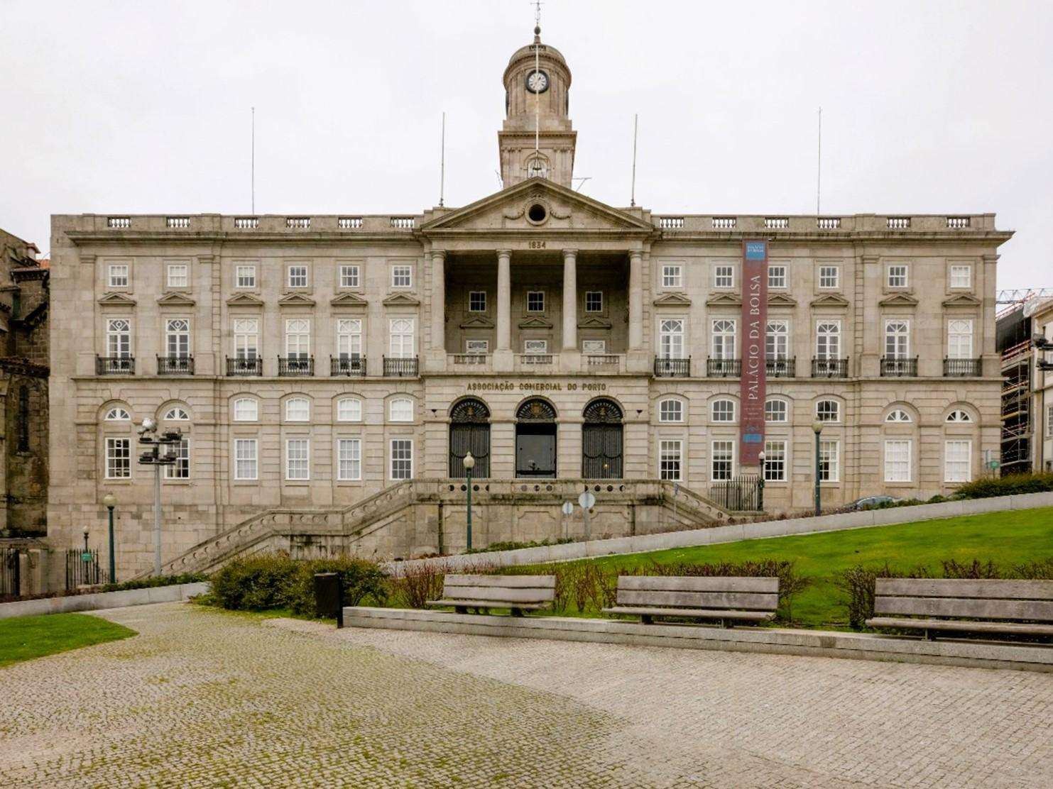 Colagem de mídia