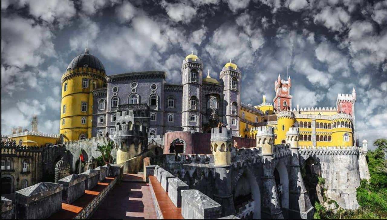 Colagem de mídia