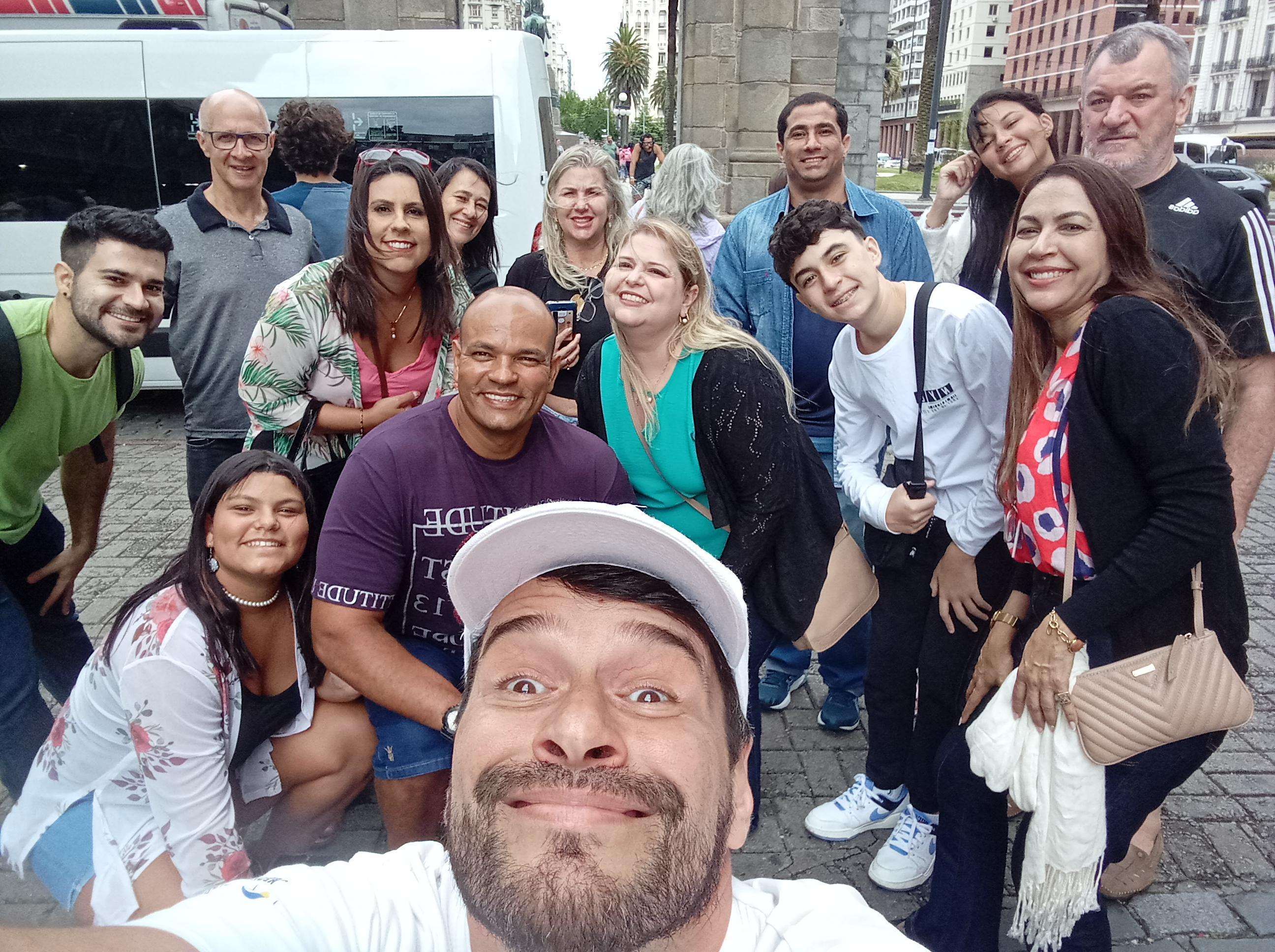Colagem de mídia