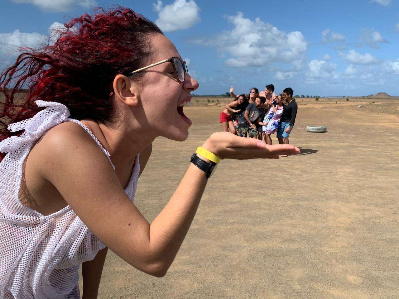 Colagem de mídia
