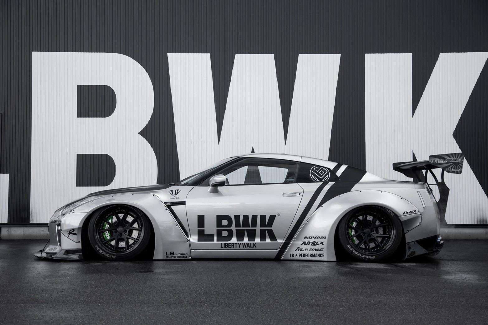 Tokyo: Self-Drive R35 GT-R Custom Car Experience | GetYourGuide