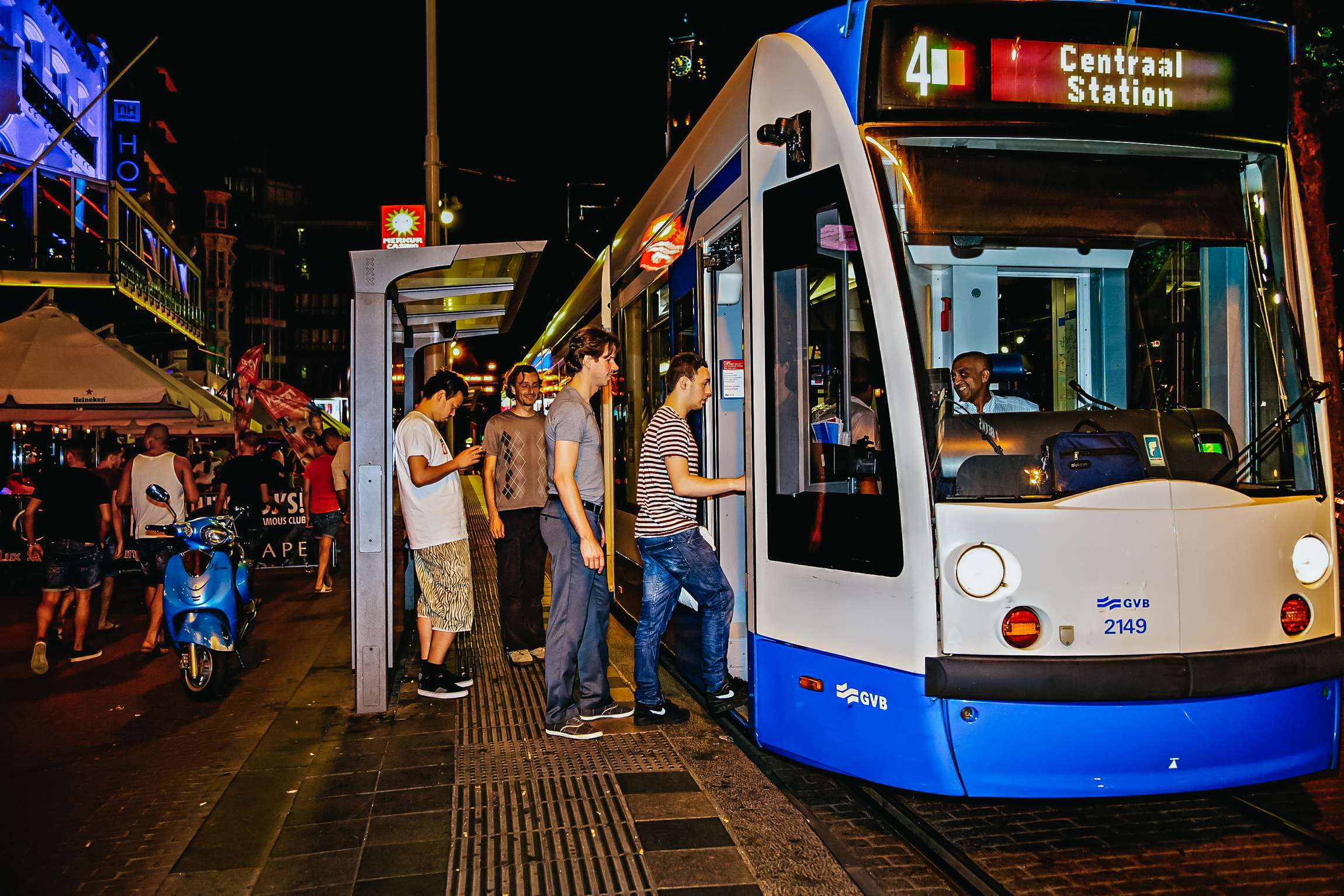 Colagem de mídia