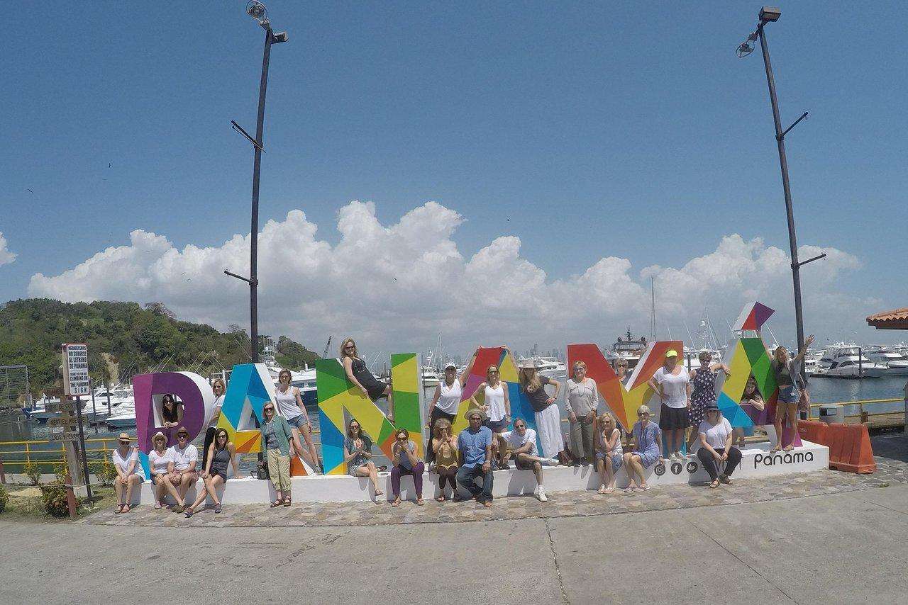 Colagem de mídia