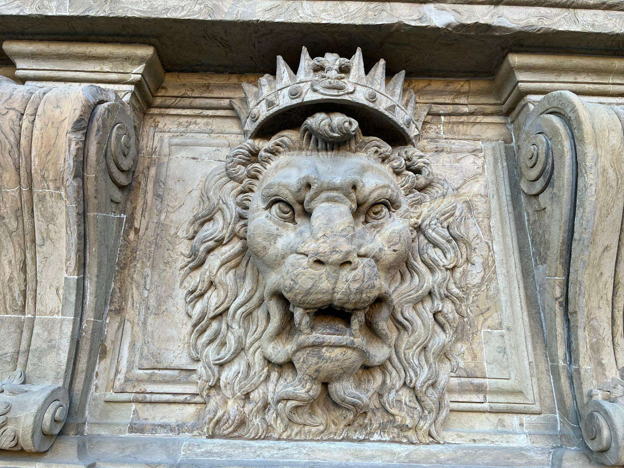 Colagem de mídia