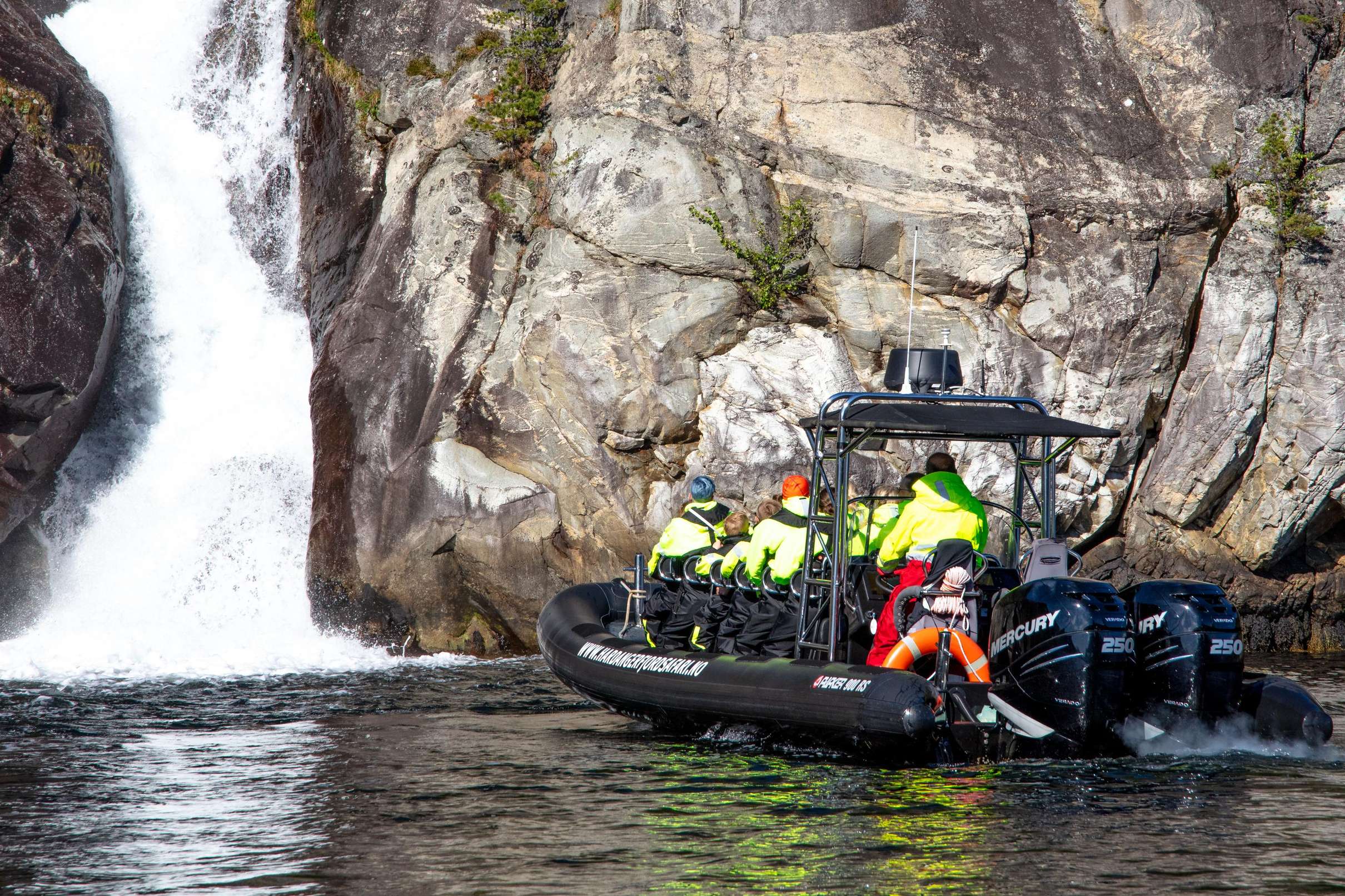 Eidfjord: RIB safari in the Simadal fjord (Hardangerfjord)