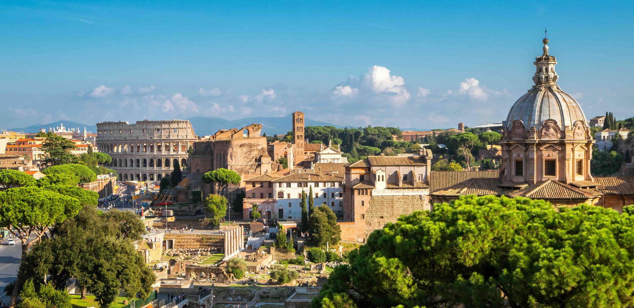 Rome: Exclusive Colosseum Arena or Underground & Forum Tour