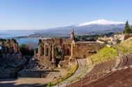 Von Catania aus: Tagestour zum Ätna und nach Taormina