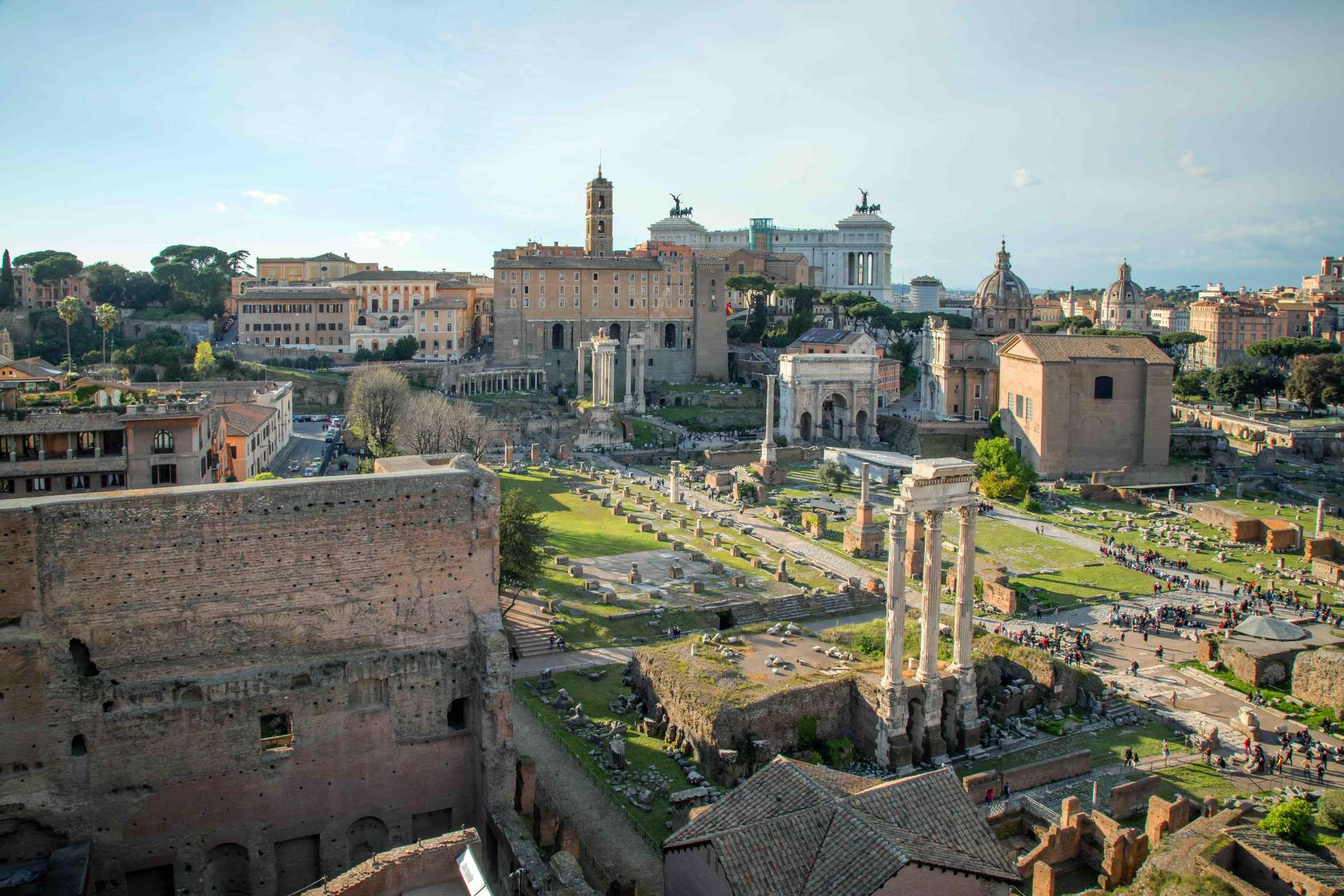 Rome: Exclusive Colosseum Arena or Underground & Forum Tour