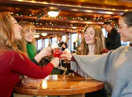 Boston: Harbor Sunset Yacht Cruise