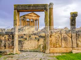 Tunis/Hammamet: Dougga, Bulla Regia via Testour Private Tour
