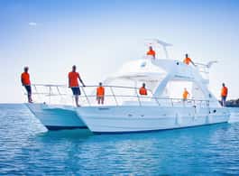 La Romana: Catalina Island Full-Day Snorkeling Tour