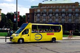 Prague: 2 hours city tour + 1 hour boat cruise