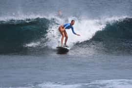 Uluwatu: Private Surf Lesson with Surf Photos & Video