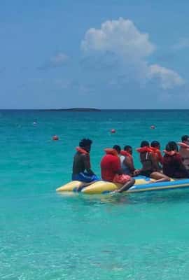 Image N°2 de Nassau : Aventure en bateau banane activité à Nassau, Bahamas, publiée par le prestataire