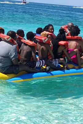 Image N°3 de Nassau : Aventure en bateau banane activité à Nassau, Bahamas, publiée par le prestataire