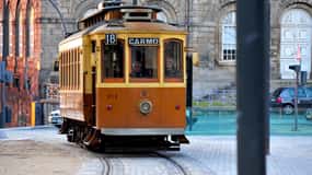 Porto: Stadtrundgang mit Straßenbahntickets