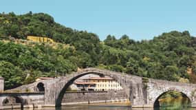 Garfagnana Tour by van from Lucca, Pisa or Livorno port