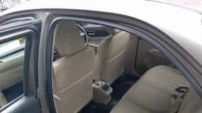Desde Pokhara: Coche privado de lujo a Katmandú
