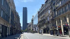 Montparnasse: Walking Tour & Rooftop Paris Views