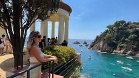 Barcelona: Private Marimurtra Botanical Garden & Blanes Tour