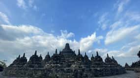 Yogyakarta :Borobudur, Merapi Volcano & Prambanan Temple