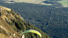 Puy de Dôme: paragliding initiation