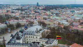 Vilnius: Private Half-Day City Tour by Minivan