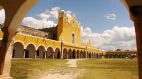 Merida: Chichen Itza, Cenote Ikkil and Izamal from Merida