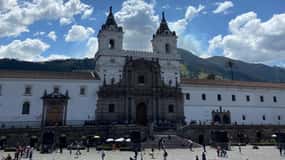 Giornata intera privata a Quito: Il centro storico e la linea dell'equatore