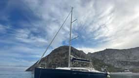 Aperitif on a sailboat in Taormina