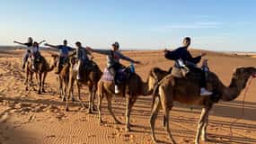 Da Fes: Tour di lusso nel deserto di 3 giorni a Marrakech via Merzouga