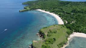 Exotic Escape Island : Pink Beach and Snorkeling Daily Tour