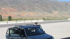 Kirgisistan: Ridning, trekking og bilture