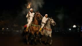 Marrakesh: Spettacolo di Fantasia e cena marocchina