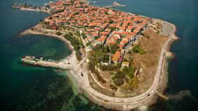Nessebar: tour guiado en inglés con cata de vinos