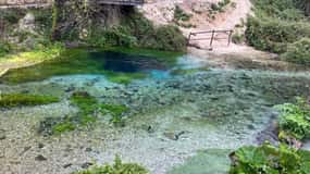 Von Tirana/Durrës aus: Blue Eye, Ksamil und Gjirokastra Tour