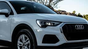 Athens/Mykonos: Transportation (Airport/Port/Hotel) in Style