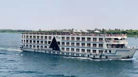 From Aswan: 5-Day Nile Cruise to Luxor with Hot Air Balloon