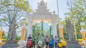 Passeio de Vespa pela cidade de Siem Reap