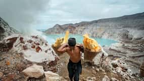 Banyuwangi/Bali: Ijen Blue Fire Tour With Transport Option