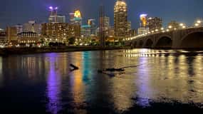 Minneapolis: Past and Present Walking Tour